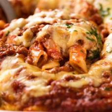 BAKED ZITI W/GARLIC & PARMESAN BREAD