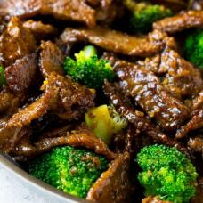 BEEF & BROCCOLI