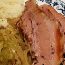 GERMAN BRAISED PORK & CABBAGE (SCHEINEFLEISCH UND KOHL)