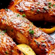 HONEY GARLIC GLAZED SALMON