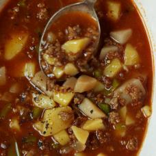 HUNGARIAN BEEF AND POTATO SOUP