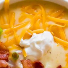 LOADED BAKED POTATO AND BACON SOUP