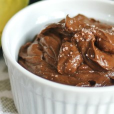 LOW CARB AVOCADO CHOCOLATE PUDDING